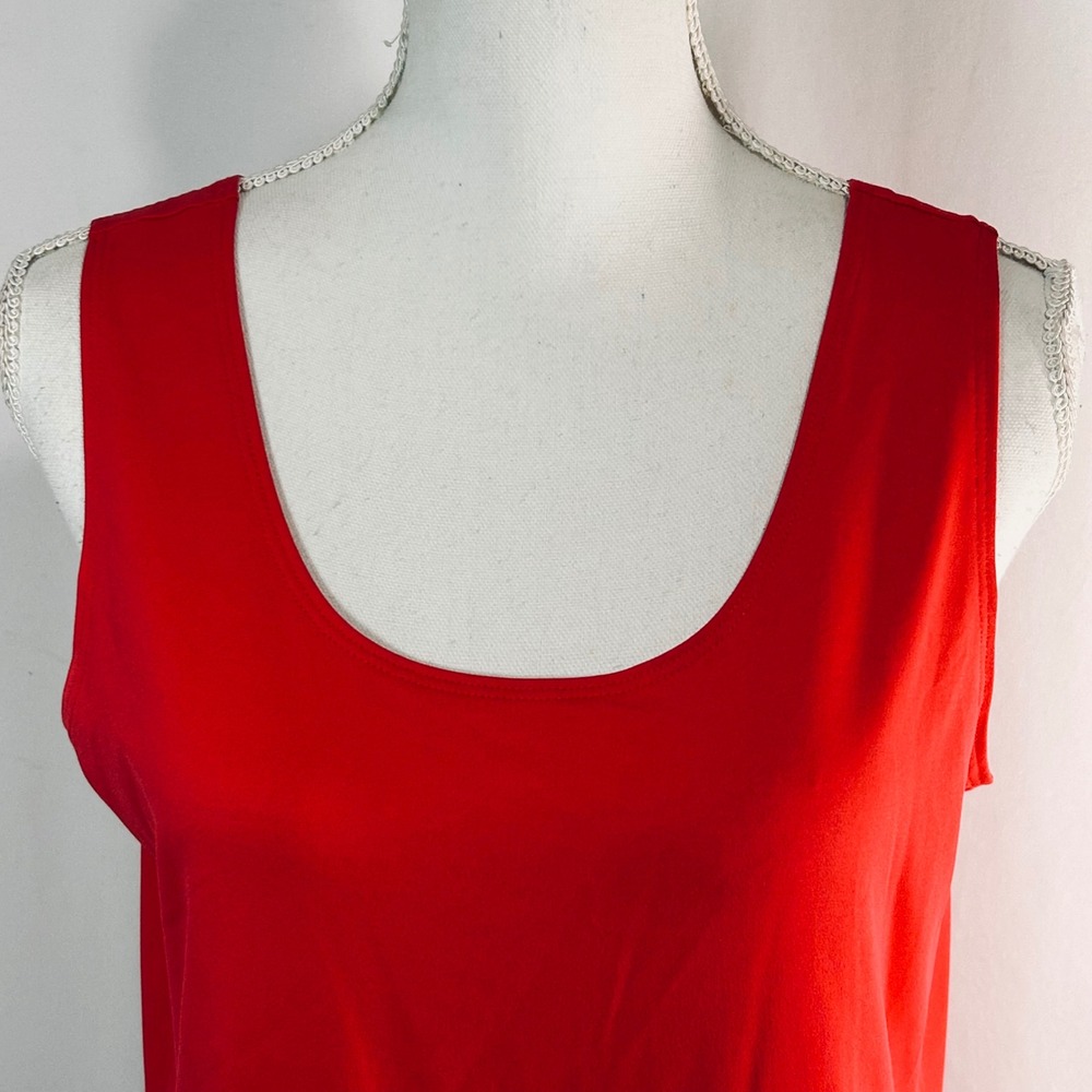 Chicos Red Scoop Neck Tank Top Size 2 Med/Large Stretch Nylon Sleeveless Shell - Picture 2 of 9